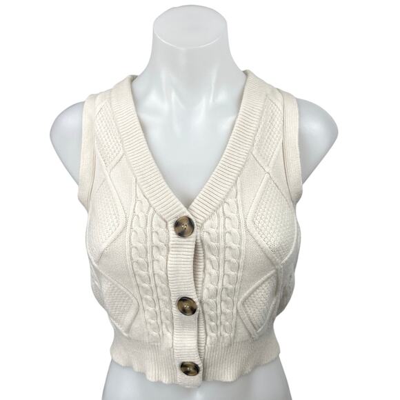 Sincerely Jules White Cable Knit Sleeveless Sweater Vest Crop Tank Top Size S - Picture 1 of 4